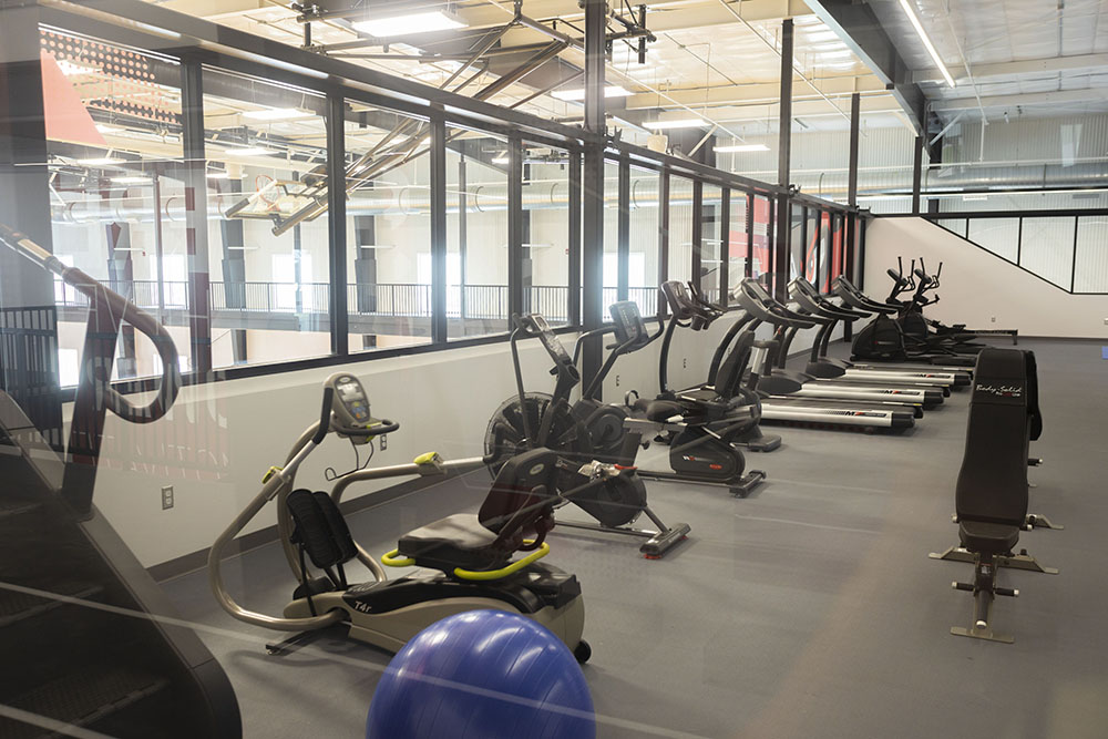 Rec center cardio room with treadmills