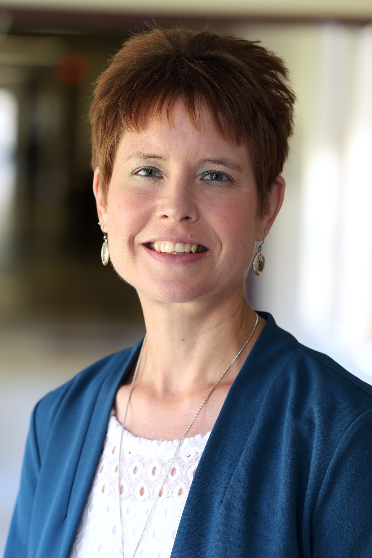 Dr. Amanda Estey